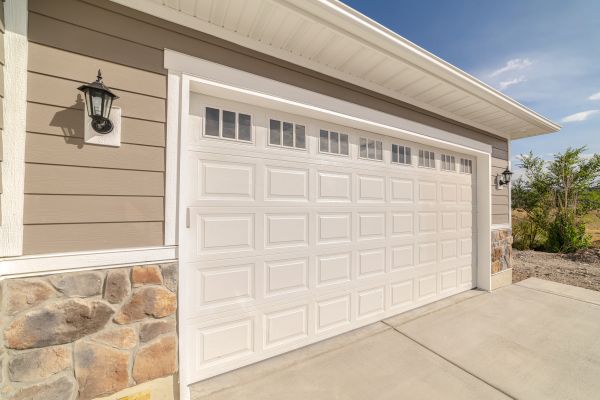 Cost of Garage Lifting in Anderson
